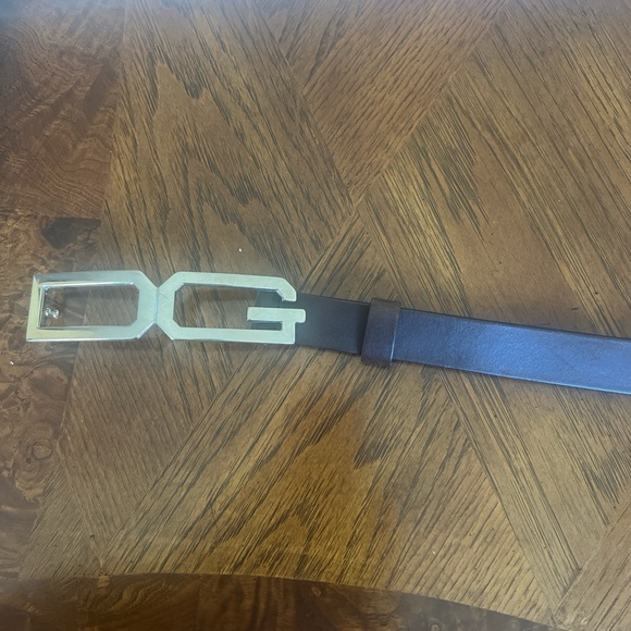 Dolce & Gabbana belt leather made in Italy size 38/95 dark brown